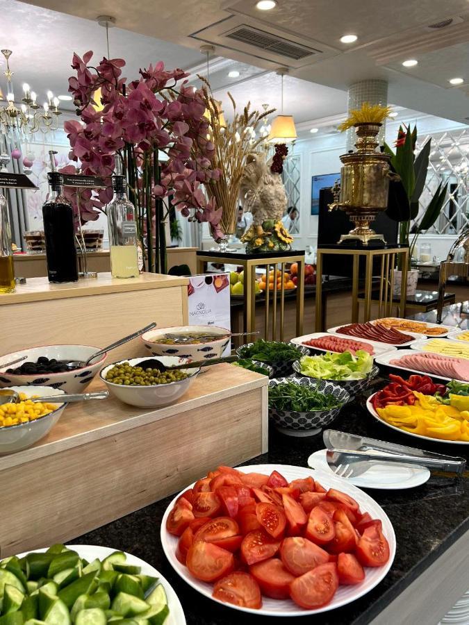 Navruz Hotel Tasjkent Exteriör bild